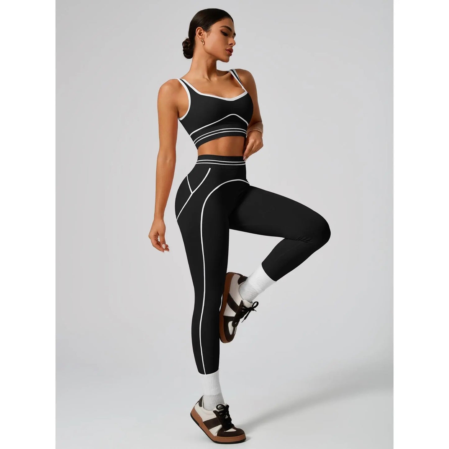 Women'S Two-Piece Seamless Sports Suit, Buttery Soft Quick Dry Activewear, Slim Fit Squat Proof Outfit, Suitable for Hiking Running Fitness Gym, Everyday Summer Yoga Casual Sportswear